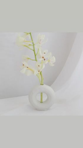 Ring Vase