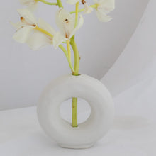 Ring Vase